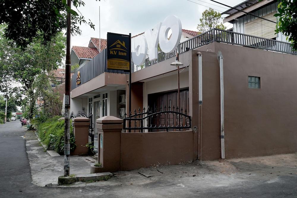OYO 646 Kvinn Kostel Salakan Exterior foto